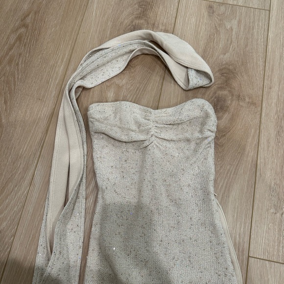 Asta Resort Sequin Strapless Top with Scarf - Picture 3 of 4